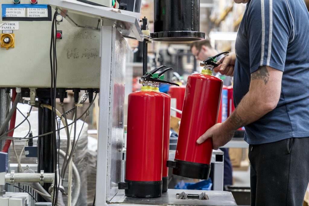 fire extinguisher leak testing